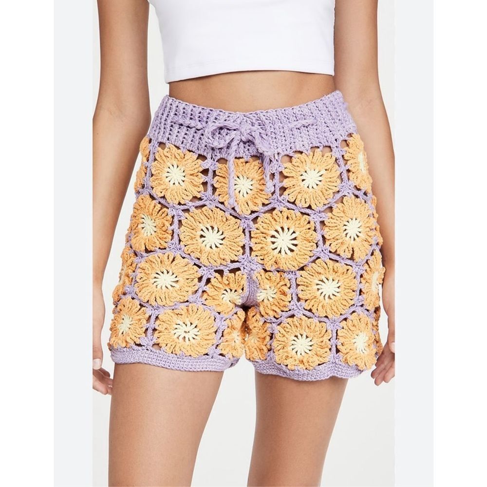 Tach nwt Gloria crochet knit granny square high waisted shorts size medium